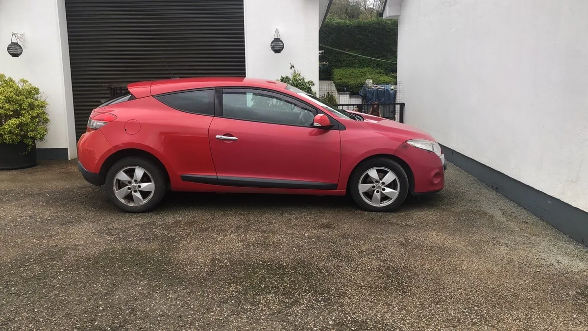 Car - Image 1
