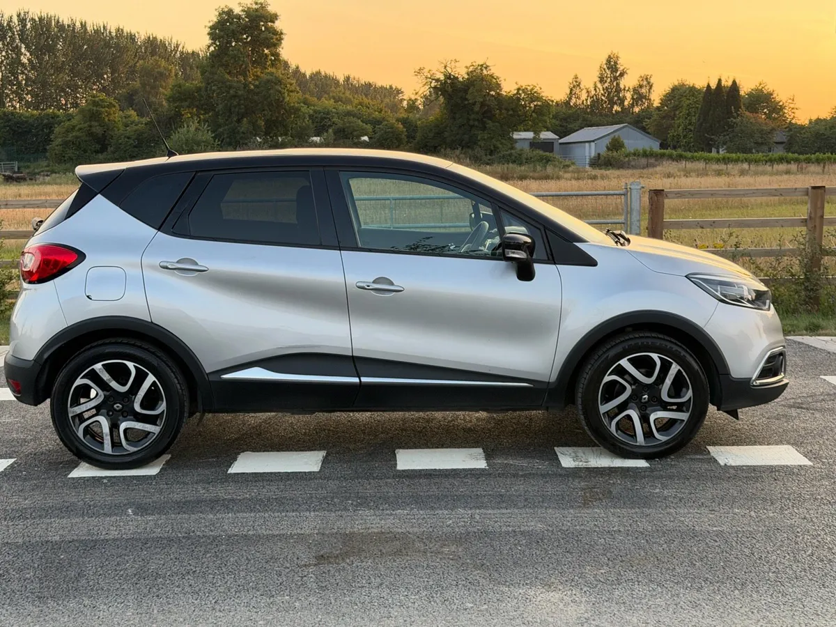 151 Renault Captur Intense NEW NCT 05/27 - Image 3