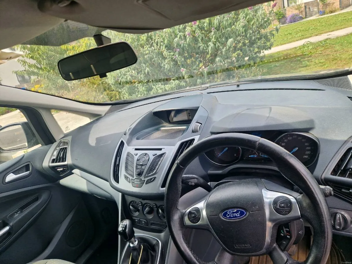 FORD C-MAX 2012  nct 02/27 tax 09/26 - Image 6