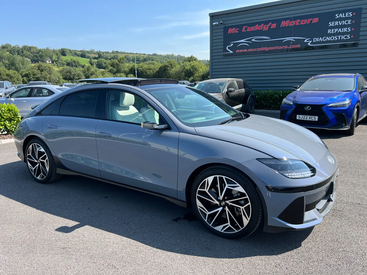 242 Hyundai IONIQ 6 77.4kWh Ultimate  - Every Extr - Image 2