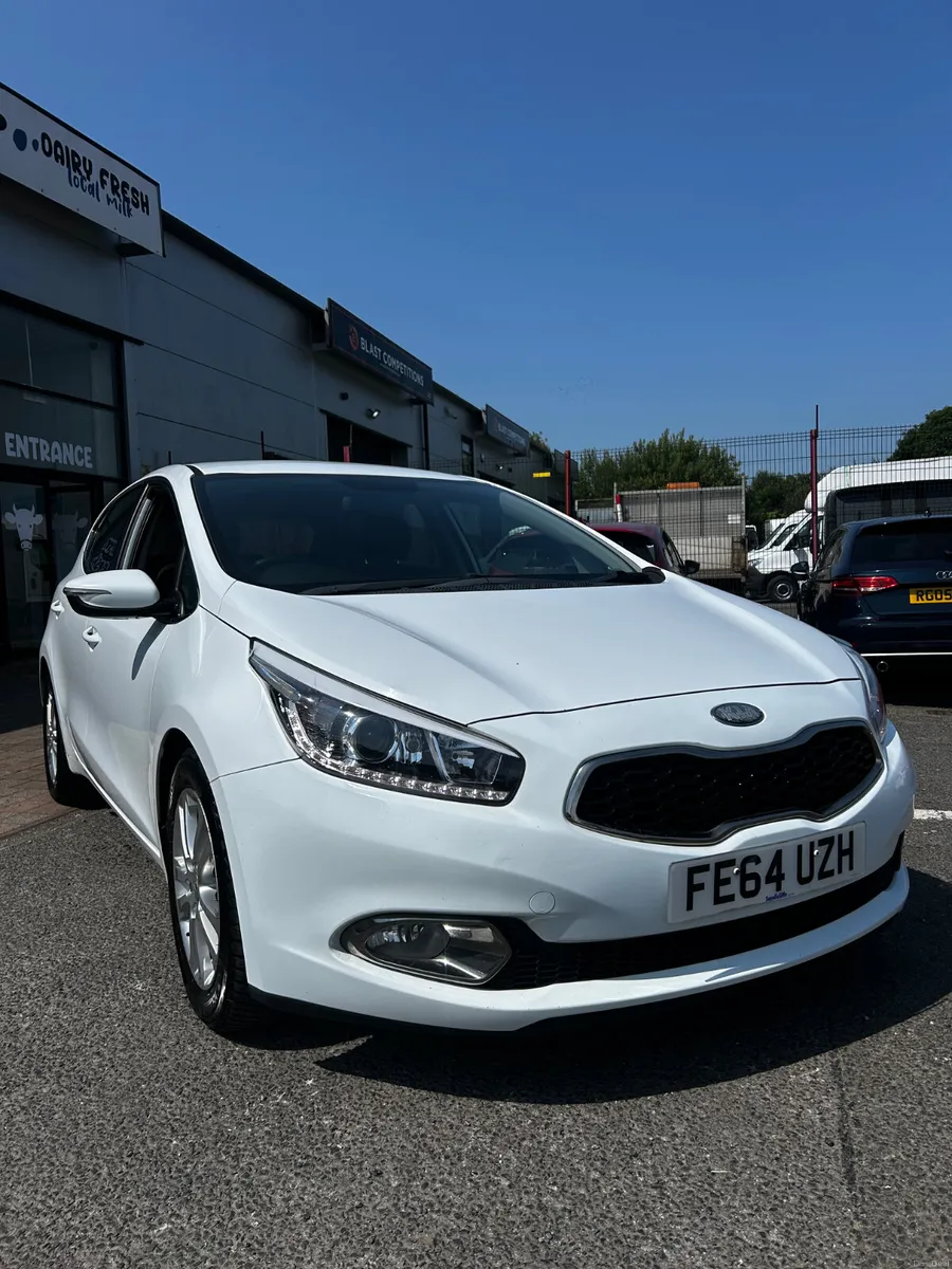 Kia Ceed 1.6 CRDI  Auto 2014- Summer Sale - Image 1