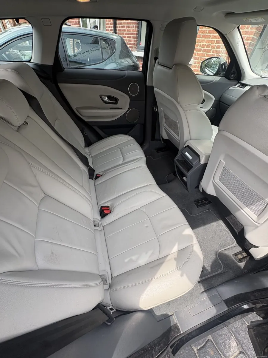 Land Rover Range Rover Evoque 2018 - Image 4