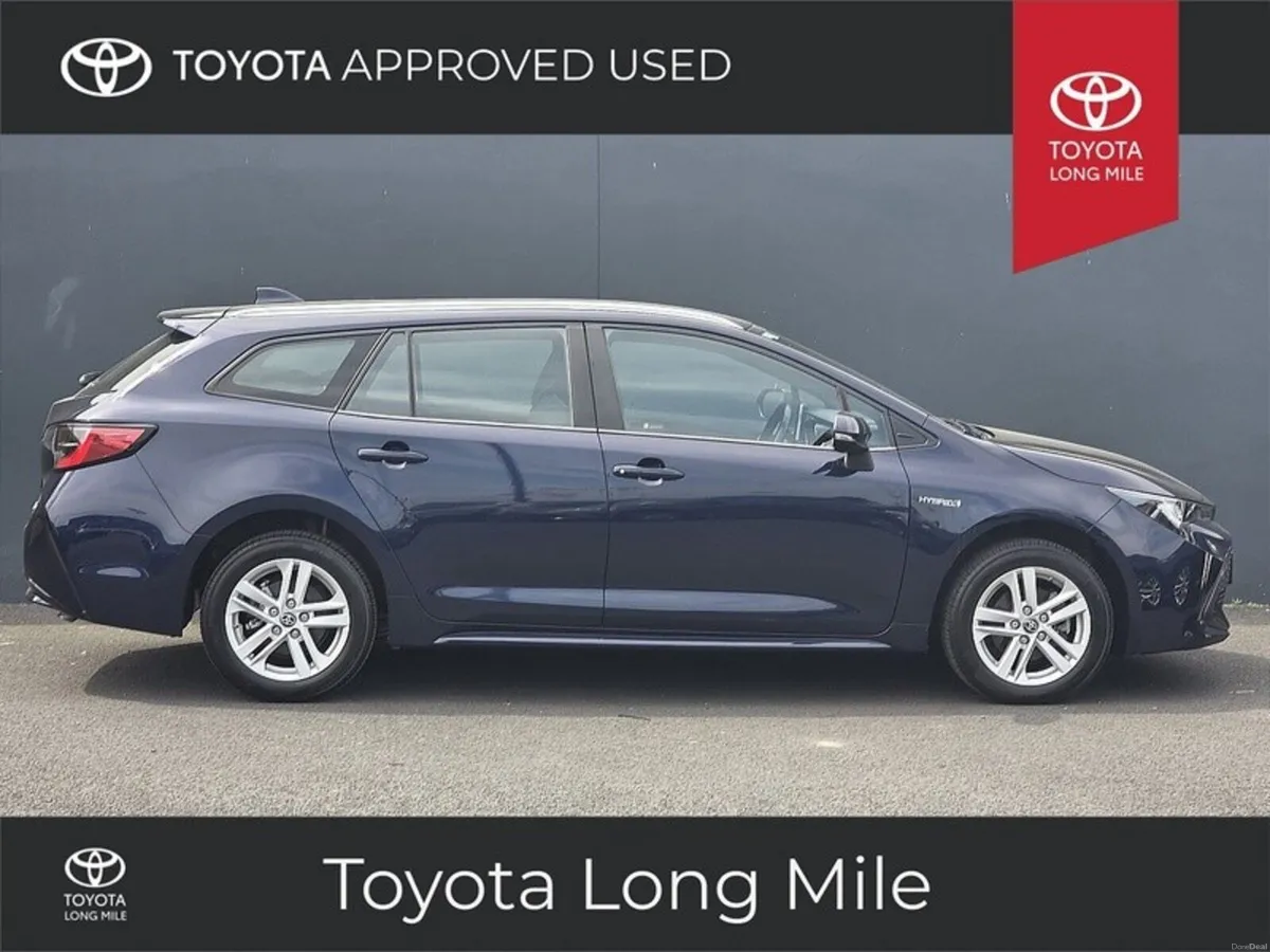 Toyota Corolla 1.8 Hybrid Luna Touring Sport ‘’Iri - Image 3