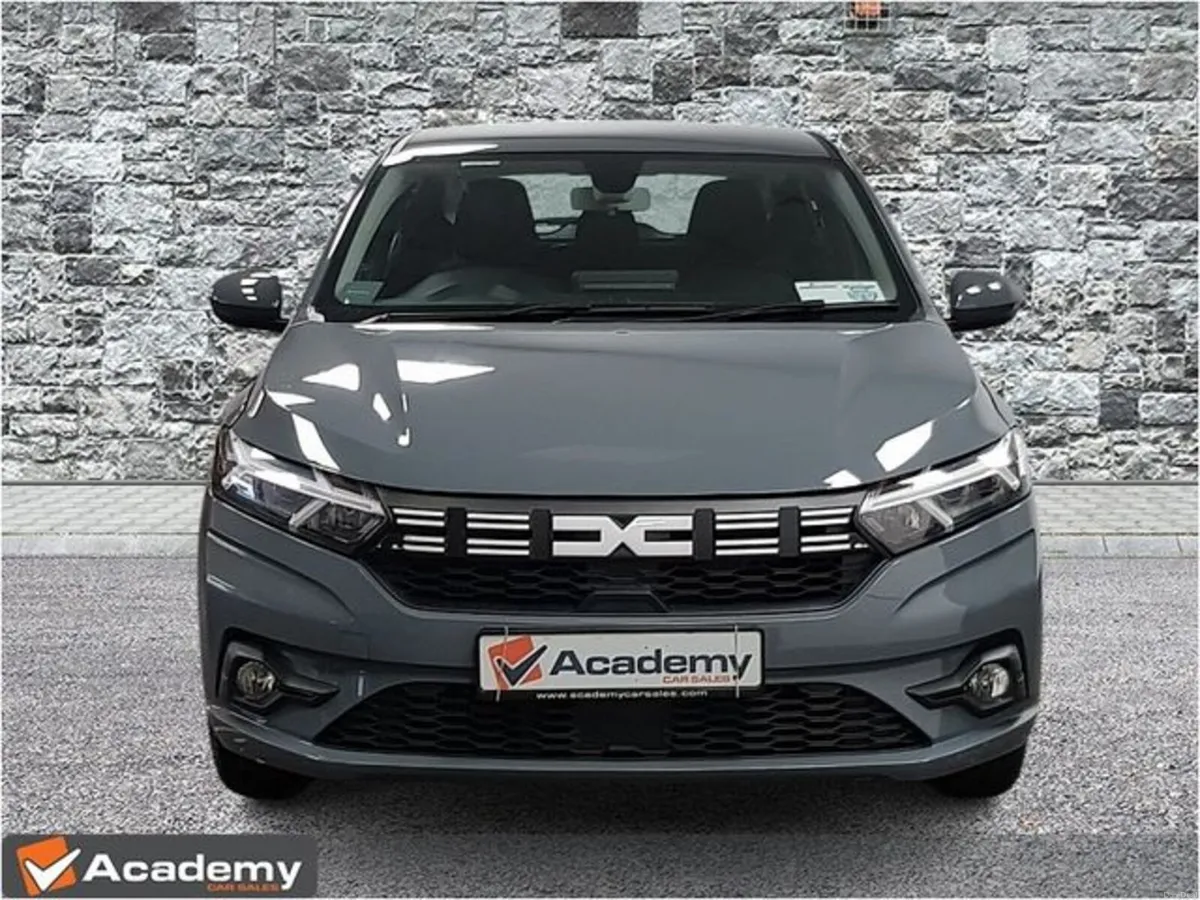Dacia Sandero Expression 1.0L **NICE SPEC** - Image 5
