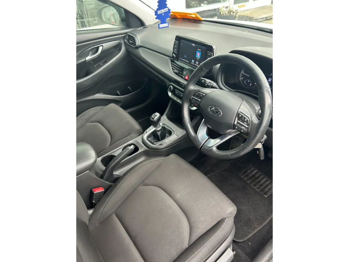 Hyundai i30 2019 - Image 4