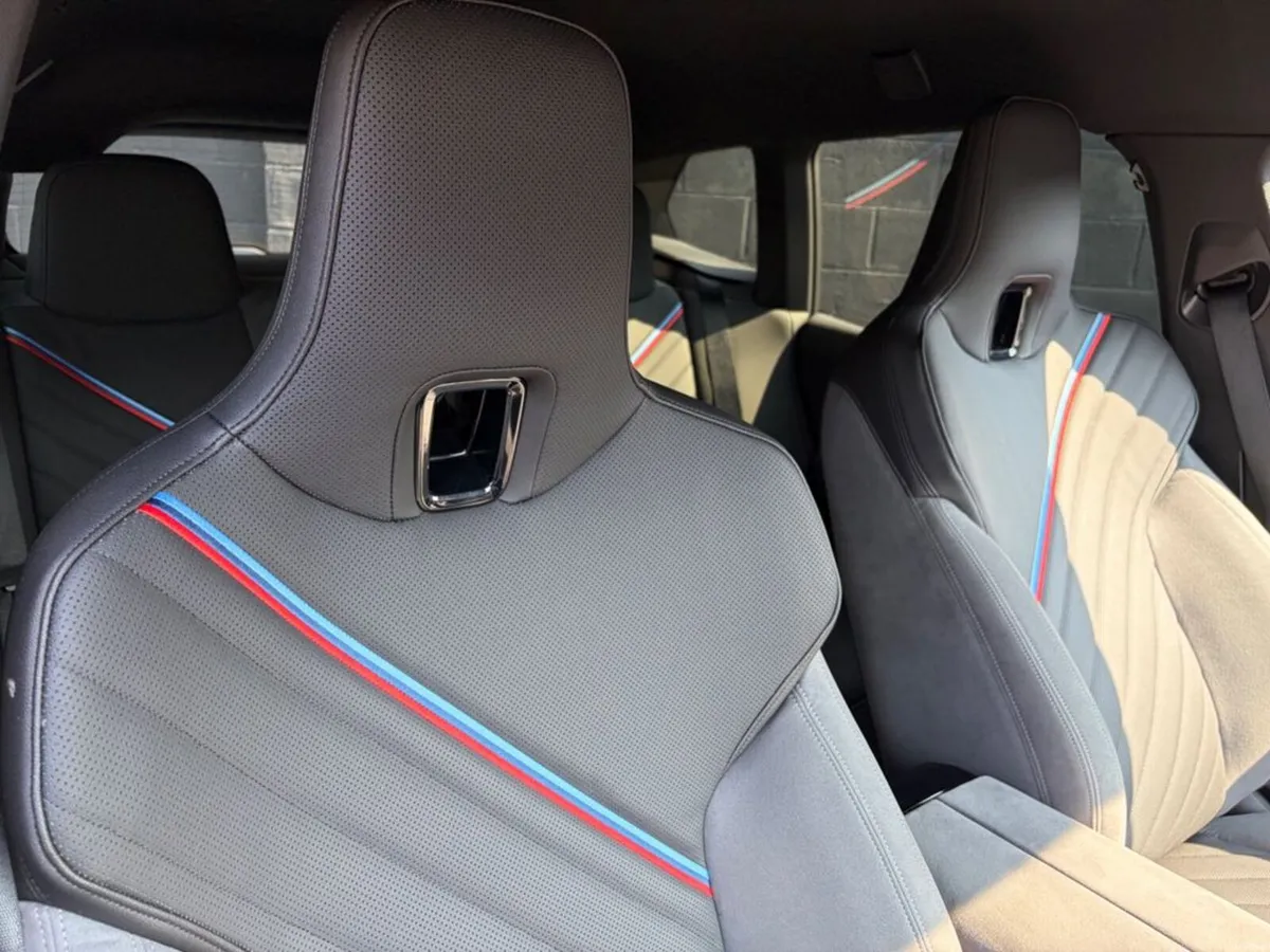 BMW iX xDrive45 MSport - Image 6