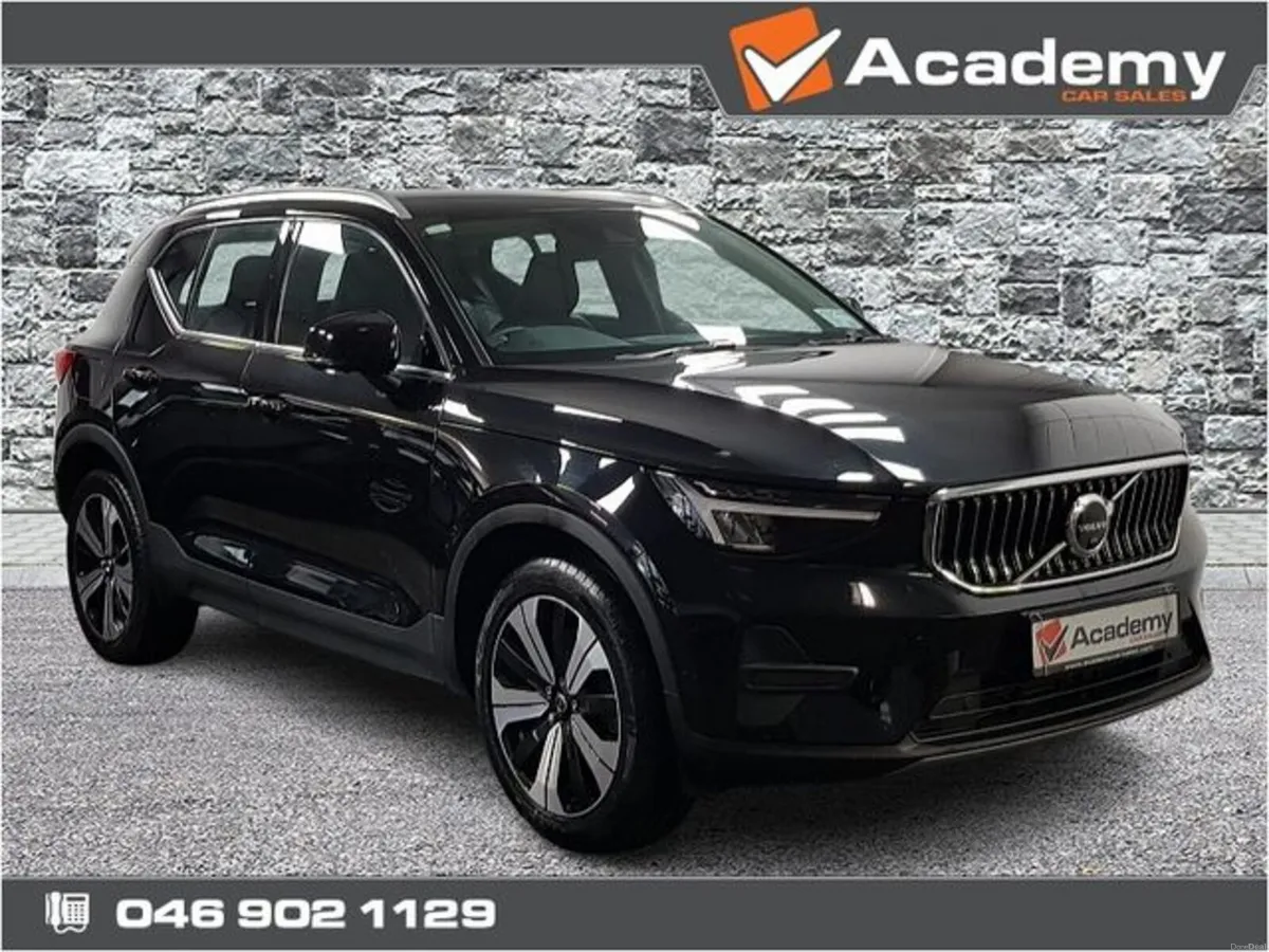 Volvo XC40 Phev T4 Plus Bright 5DR Auto**SMART CHO - Image 1
