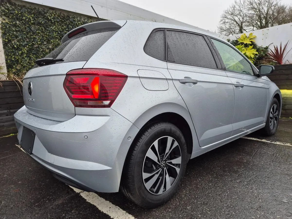 Volkswagen Polo 1.0 TSI AUTO / COMFORT LINE / LOW - Image 5