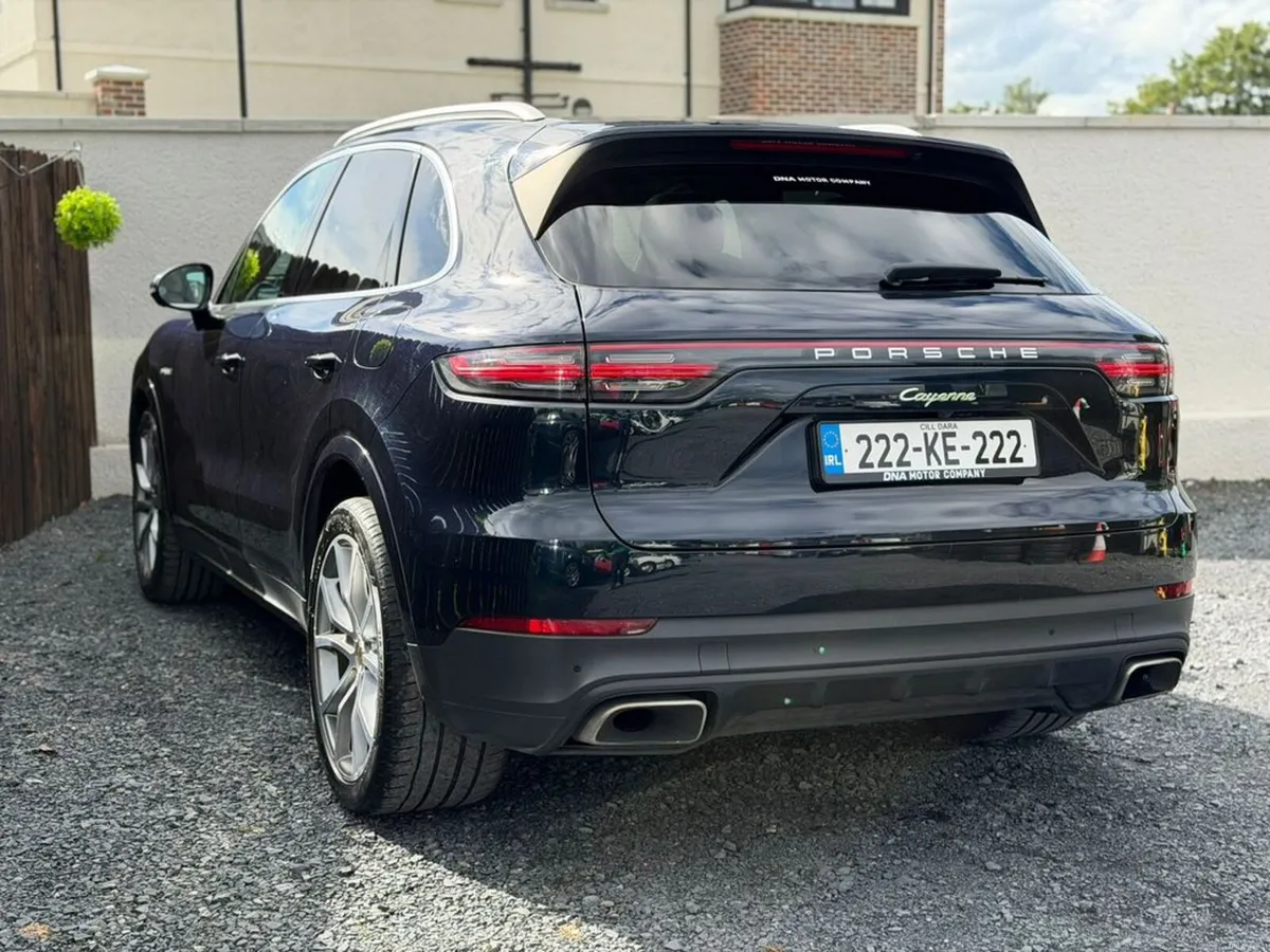 Porsche Cayenne V6 E-HYBRID - Image 5