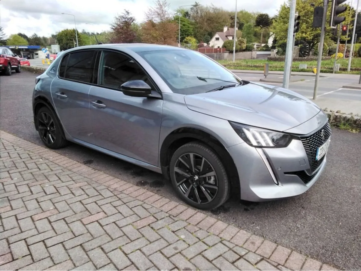Peugeot 208 Peugeot 208 E-GT 136BHP 50kwh 4DR Auto - Image 1