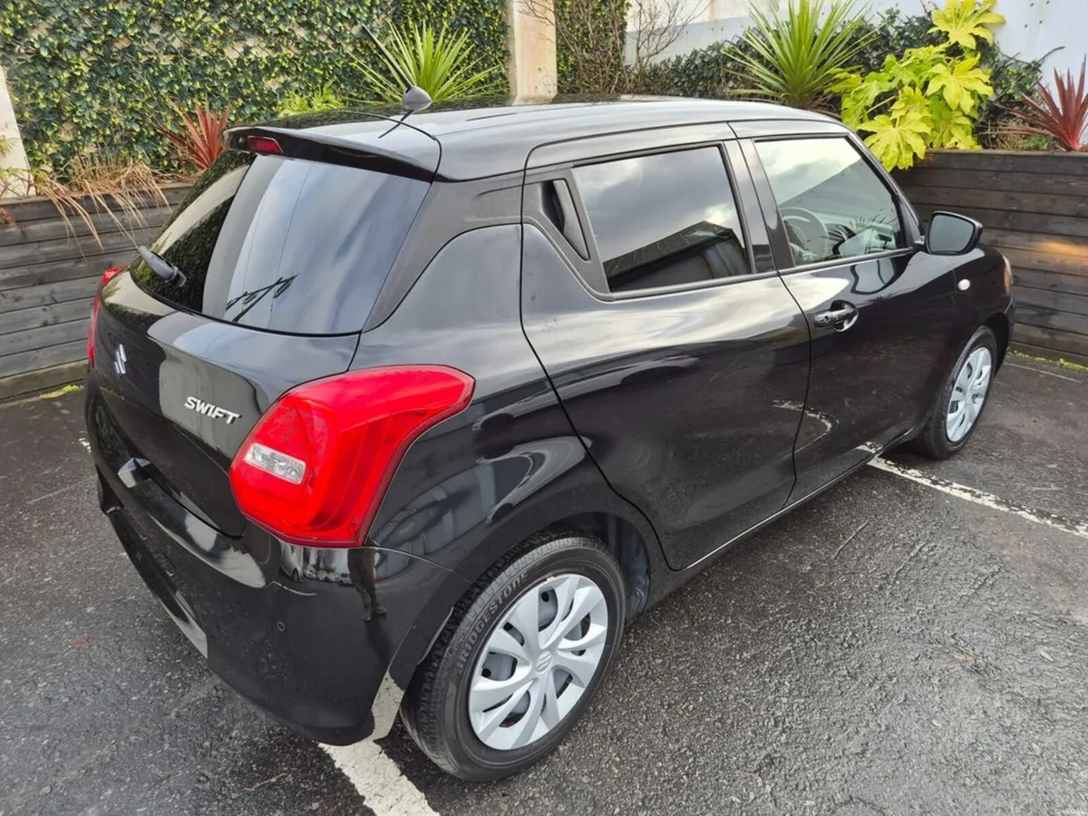 Suzuki Swift 1.25 PETROL AUTO / TAX €200 REF: JPN1 - Image 6
