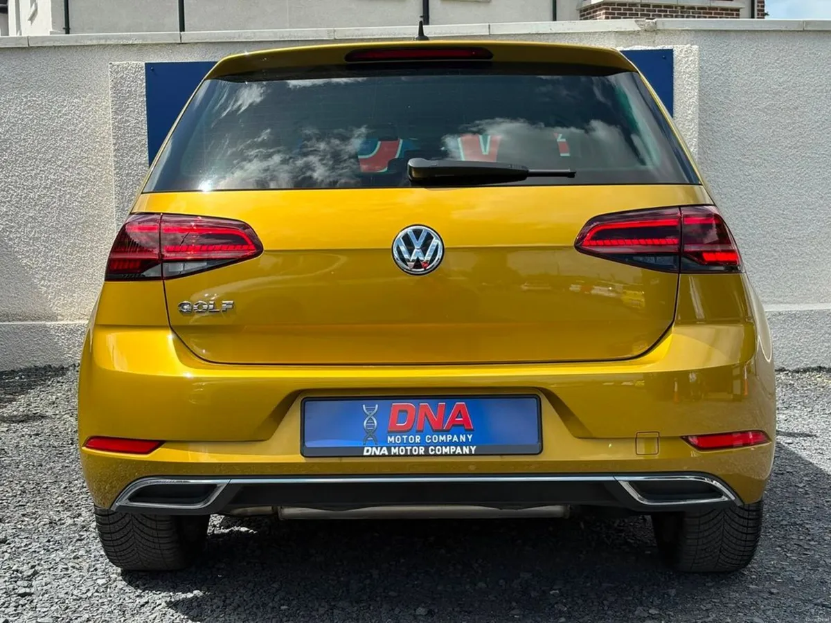Volkswagen Golf HIGHLINE - DSG - LOW KMS - Image 6