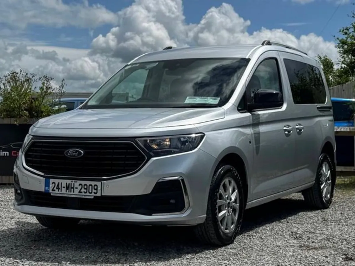 Ford Tourneo Connect 2.0D Freedom Titianium 5DR - Image 5
