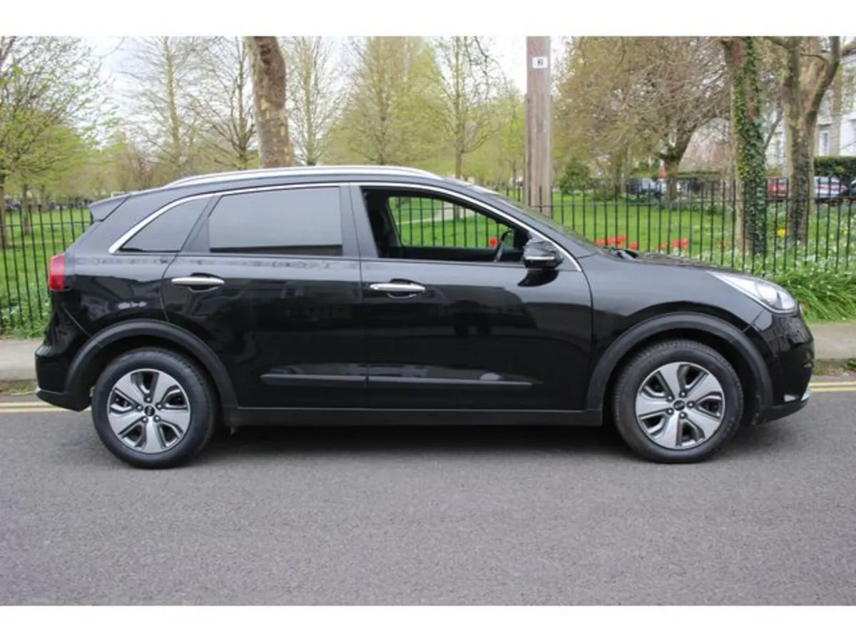 Kia Niro 2 HEV 5DR Auto - Self Charging Hybrid Pet - Image 5