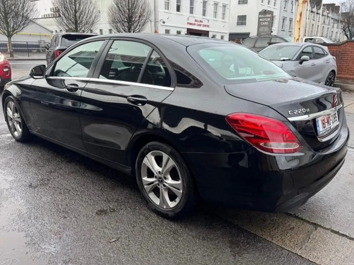 Mercedes-Benz C-Class C220 D SE Executive Edition - Image 5