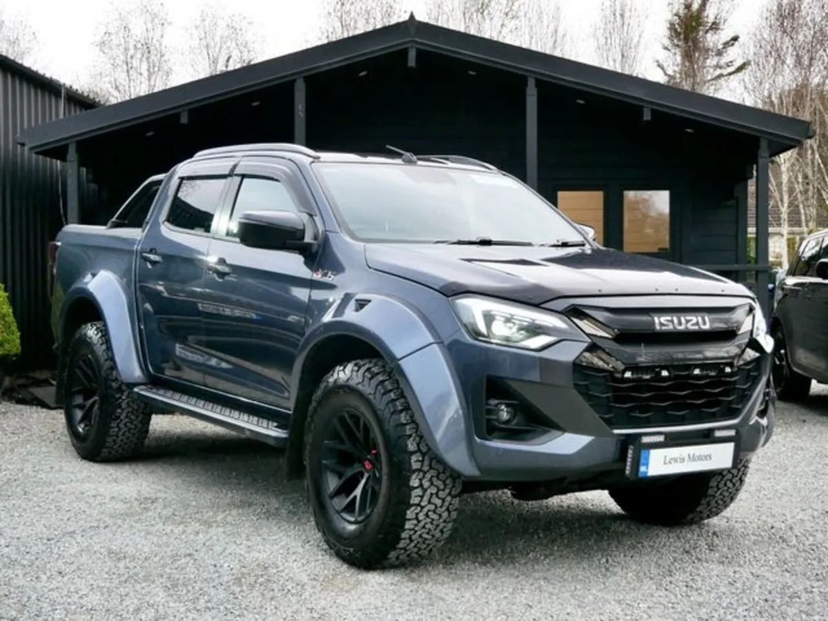 Isuzu D-Max LSE Arctic Trucks AT35, FLARED WHEEL A - Image 1