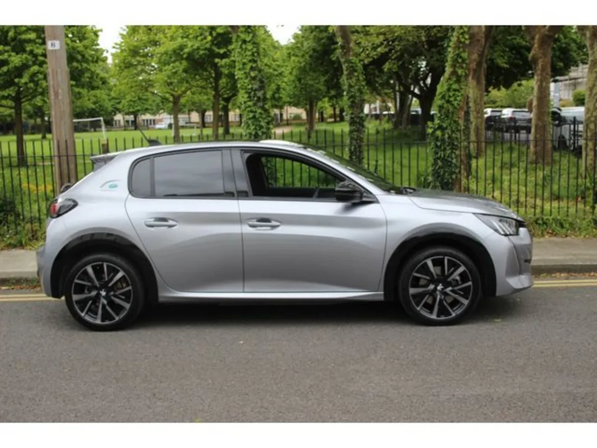 Peugeot 208 EGT 136BHP 50KWH 4DR Auto - Image 4