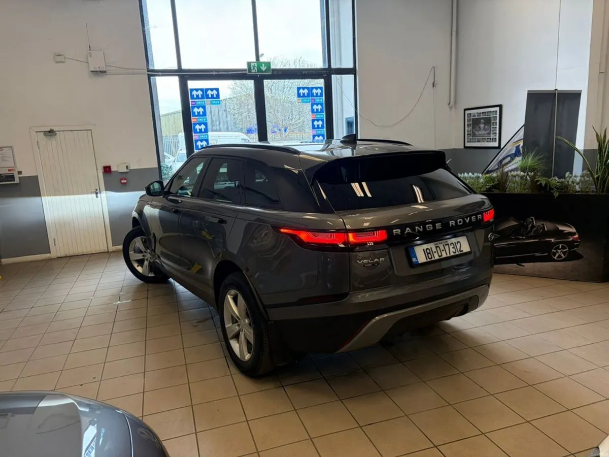 Land Rover Range Rover Velar Velar 2.0 TD4 S 5DR A - Image 3