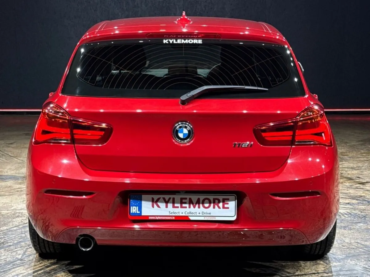 BMW 1-Series 1.5 118i AUTOMATIC - REVERSE CAMERA - Image 4