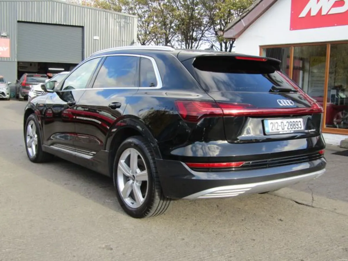 Audi e-tron QUATTRO TECHNIK - Image 6