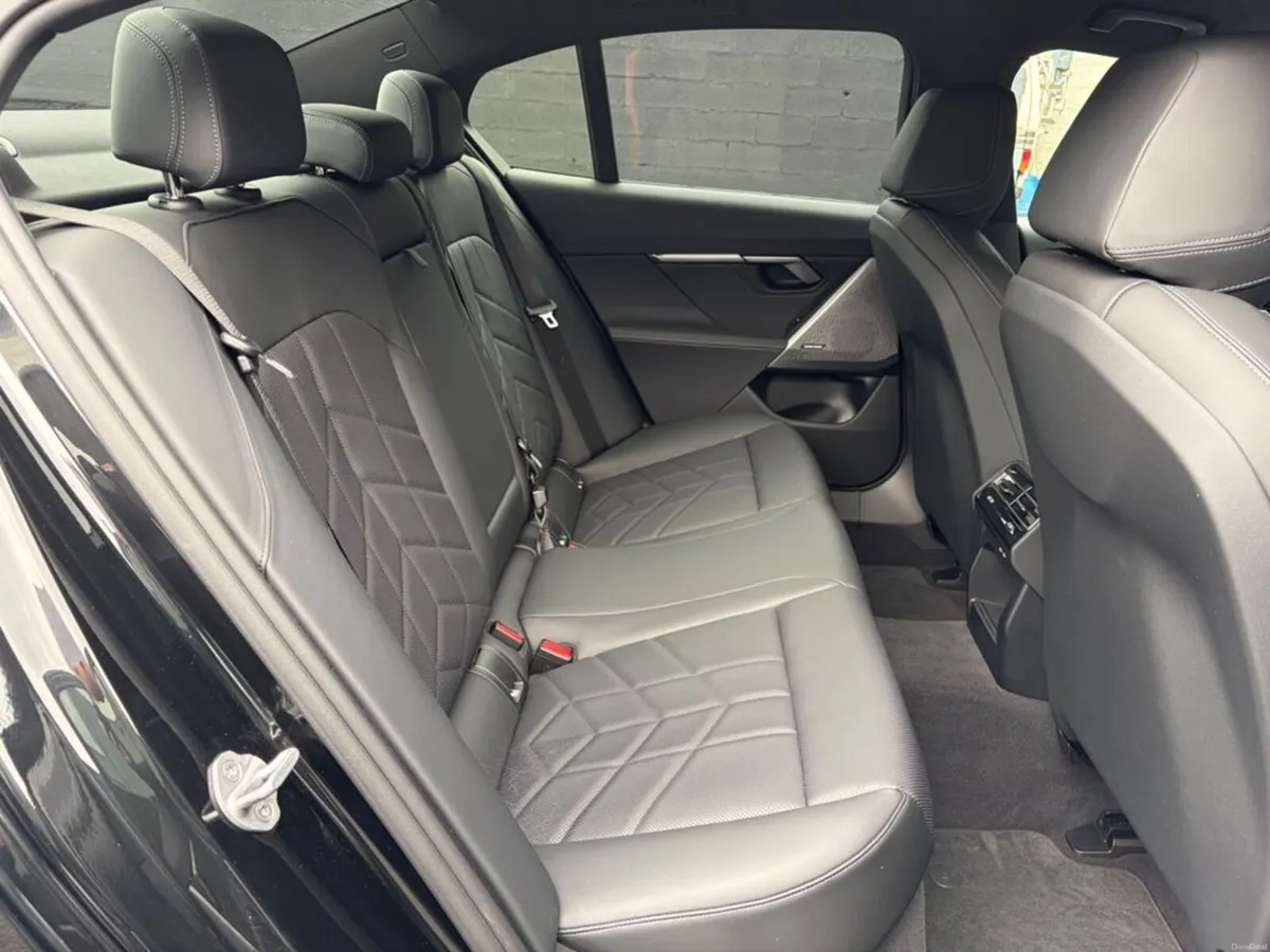 BMW 5-Series * DEPOSIT TAKEN* 520i MSport (MHT) - Image 6