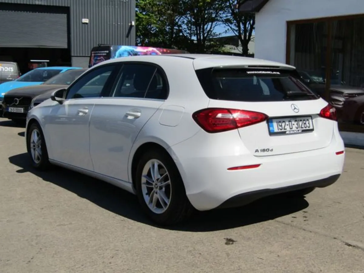 Mercedes-Benz A-Class A 180 D SE - Image 5