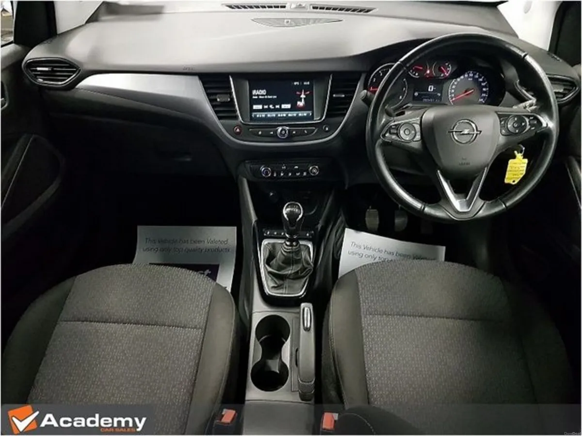 Opel Crossland SC-1.5 Diesel **CRACKING VALUE** - Image 2