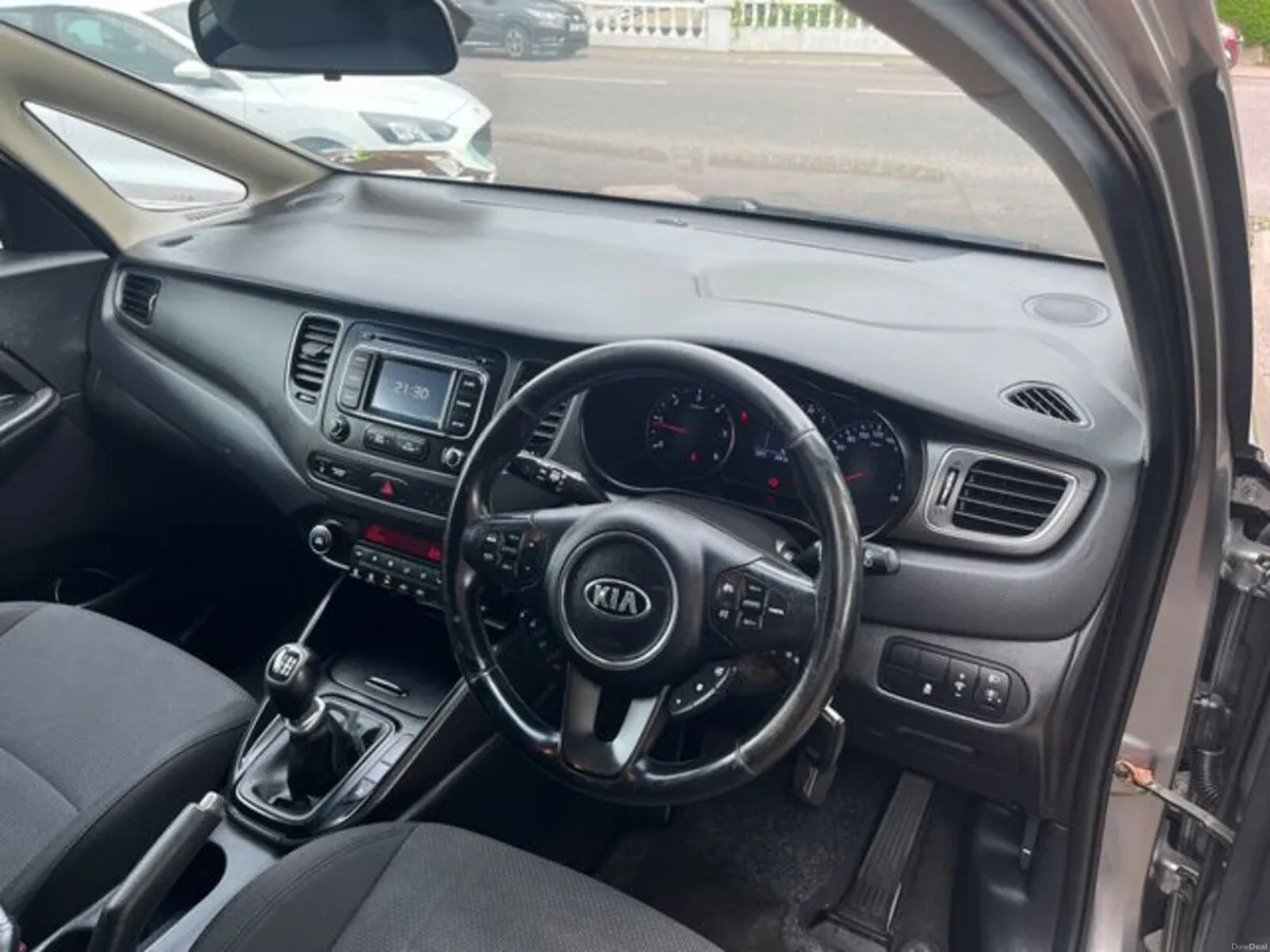 Kia Carens 1.7 EX 5DR - Image 6
