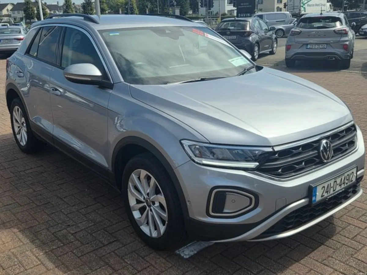 Volkswagen T-Roc Spec ED 1.0tsi M6F 116HP - Image 1