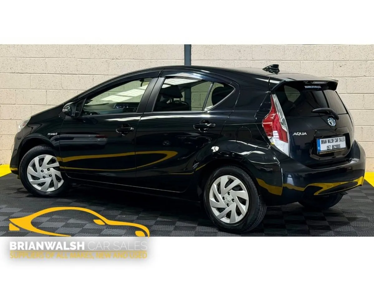 Toyota Aqua 152 S - Image 2