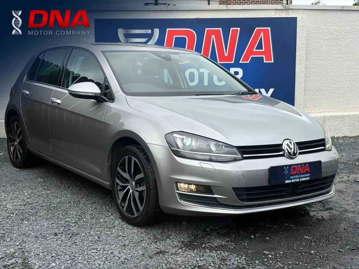 Volkswagen Golf HIGHLINE - AUTO - ONLY 52KMS - Image 1