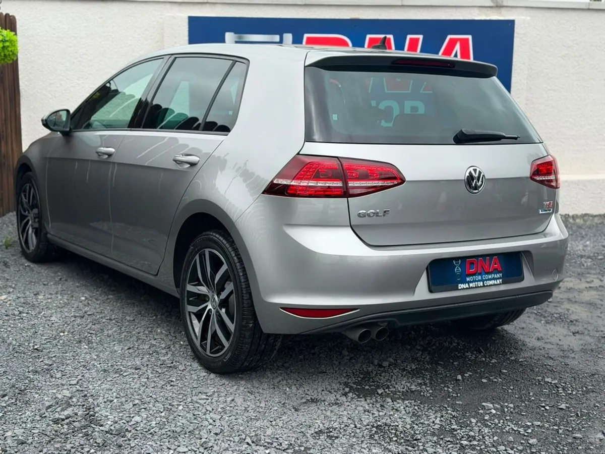 Volkswagen Golf HIGHLINE - AUTO - ONLY 52KMS - Image 5