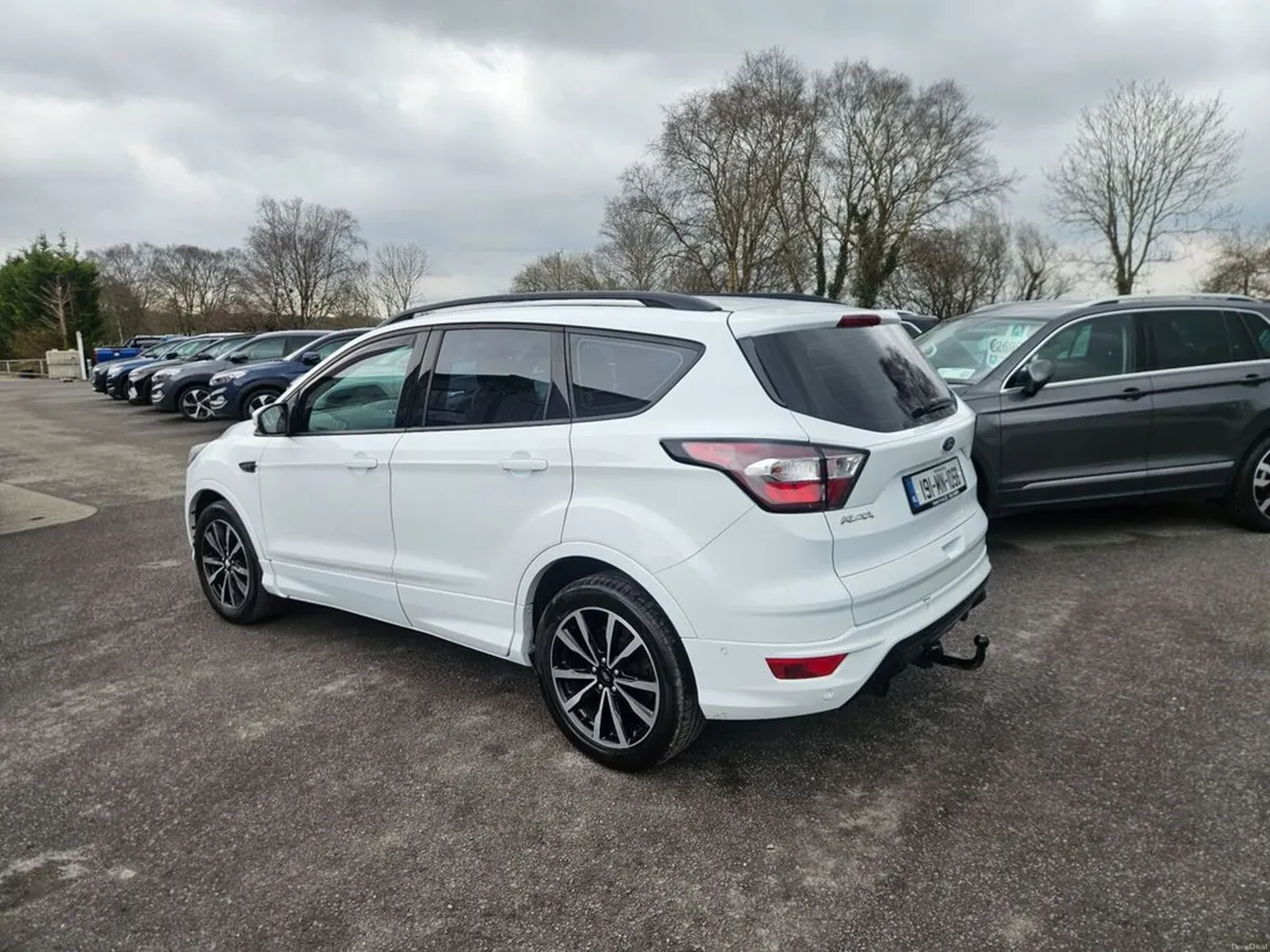 Ford Kuga 1.5 TDCI St-line 5DR - Image 6