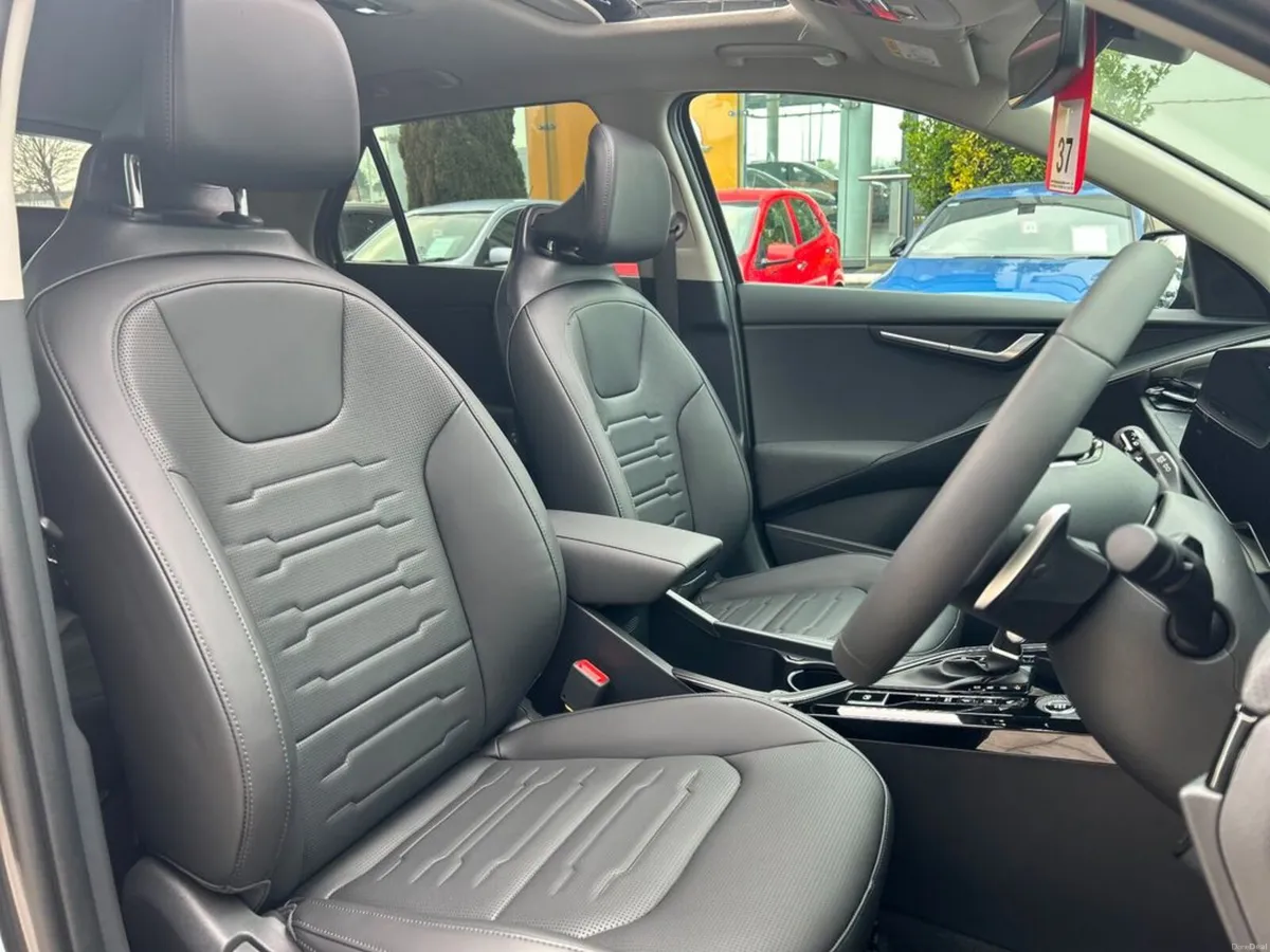 Kia Niro 1.6 K3 (Plug in Hybrid) ( 3.9% Finance Av - Image 4