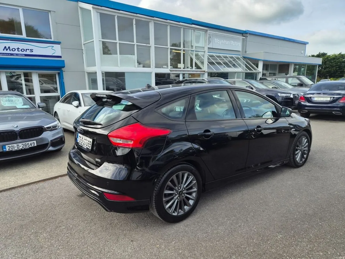 Ford Focus Automatic 1.0 St-line 125PS AUTO - Image 6