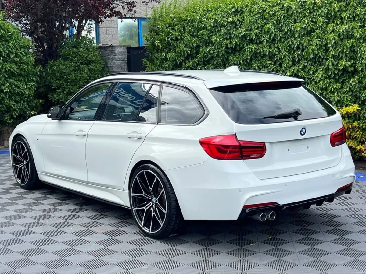 BMW 3-Series 320d M-SPORT COMPETITION TOURING AUTO - Image 5