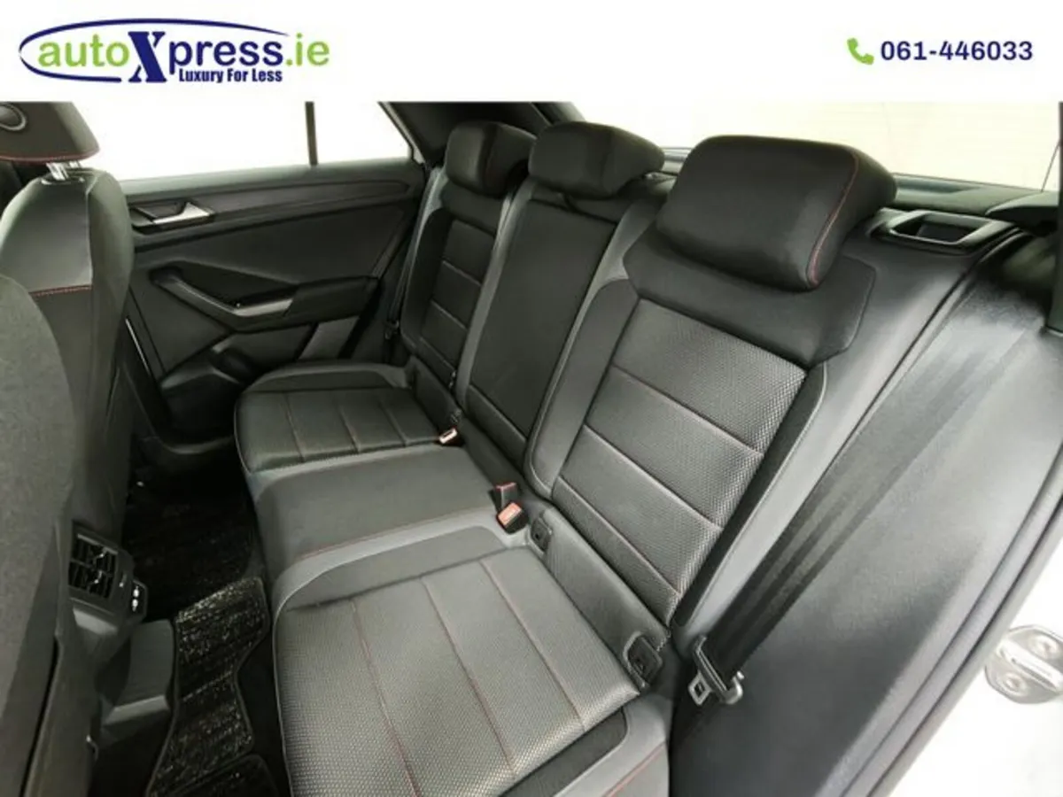Volkswagen T-Roc 2.0 SPORT TDI, Low Mileage, Roof - Image 6
