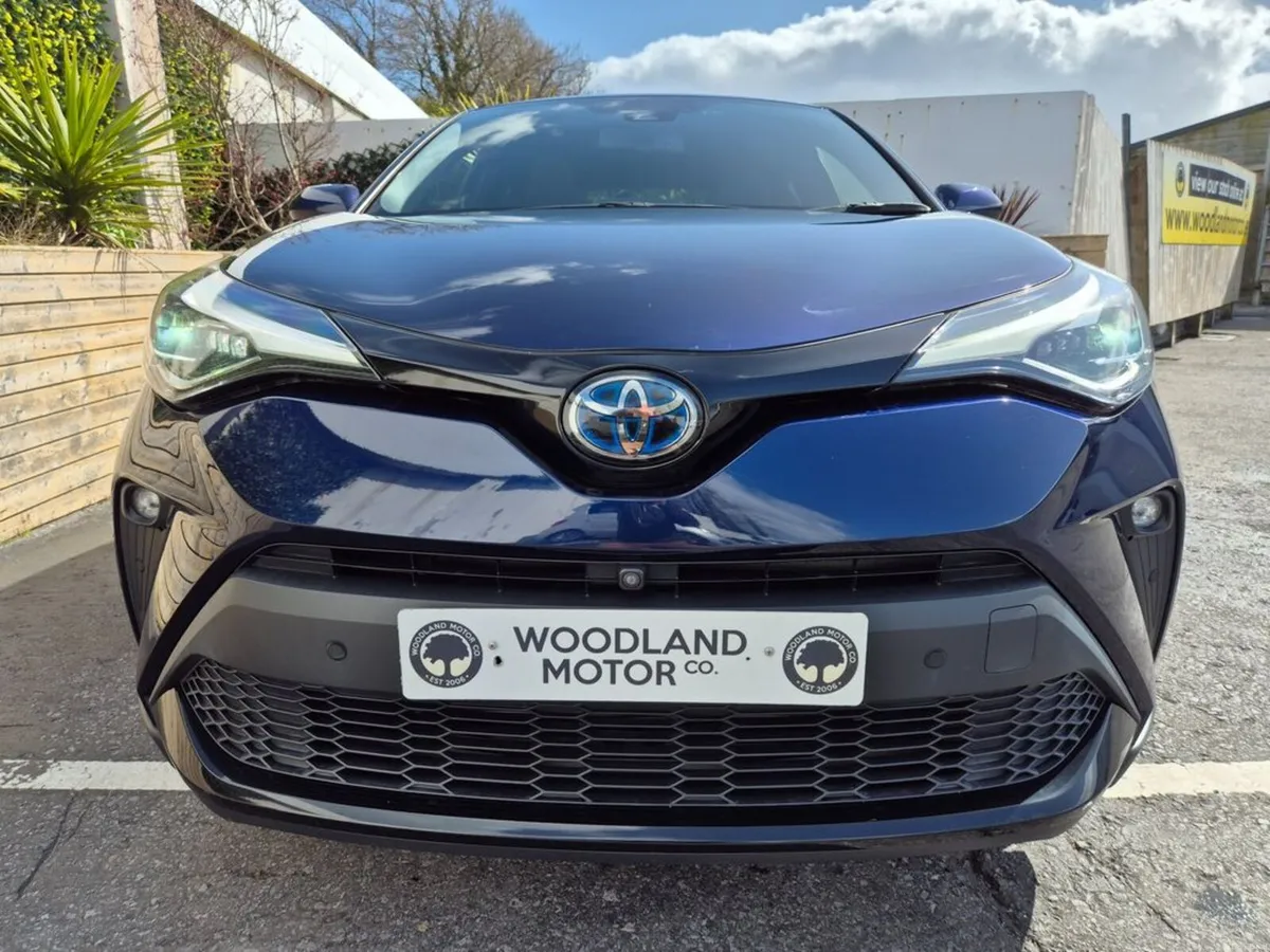 Toyota C-HR 1.8 HYBRID / SOL NERO EDITION WITH SAF - Image 4