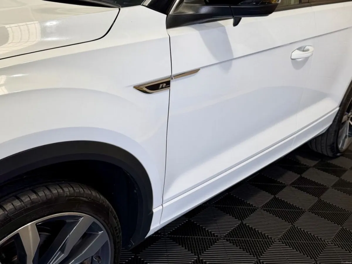 Volkswagen T-Roc 202 TDI R-Line - Image 5