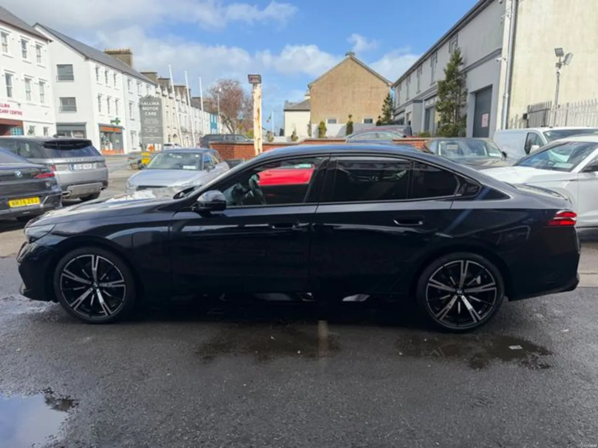BMW 5-Series 530E M SPORT PRO 252 Registration - Image 6