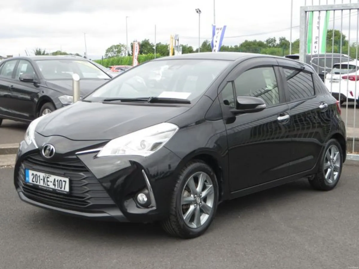 Toyota Vitz 5DR Automatic - Image 3