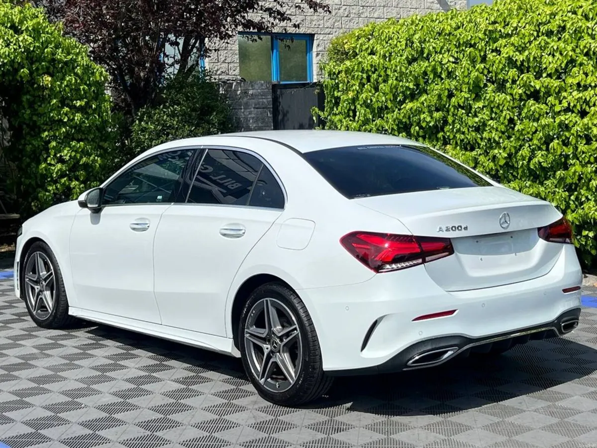 Mercedes-Benz A-Class A200d AMG-LINE PREMIUM PLUS - Image 5