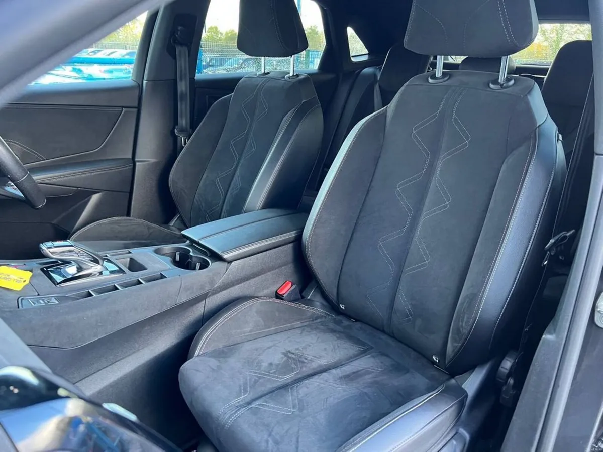 DS Automobiles DS 7 CROSSBACK DS PERFORMANCE LINE - Image 6