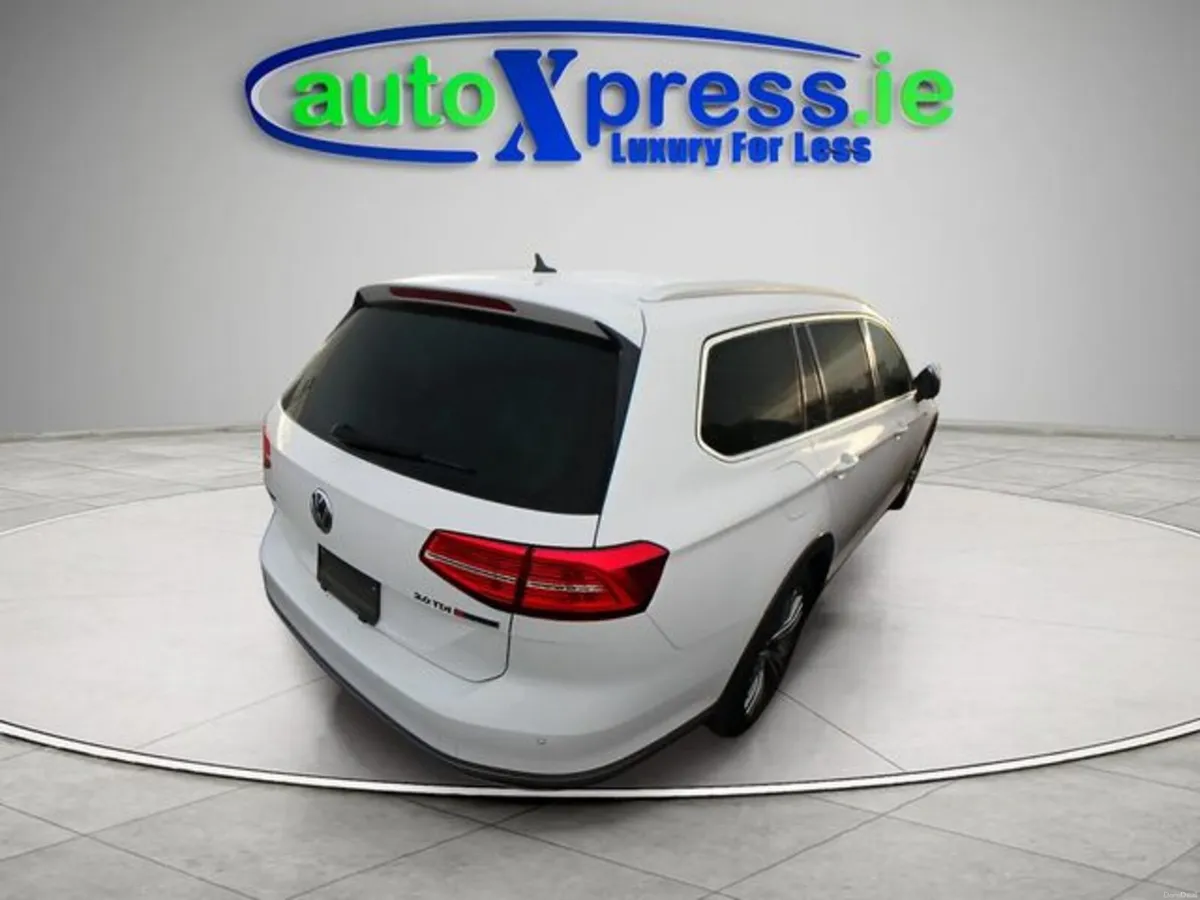 Volkswagen Passat ALLTRACK TDI 4MOTION Low mileage - Image 5