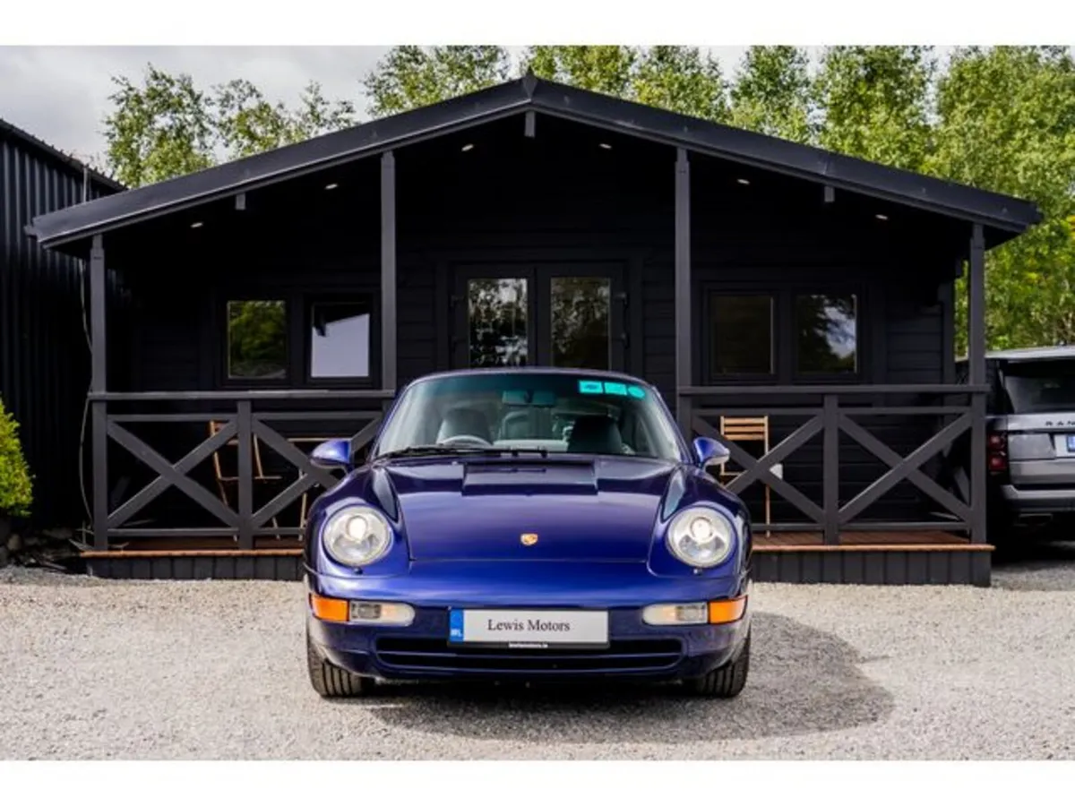Porsche 911 CARRERA 3.6 270BHP, 6 SPEED MANUAL, IR - Image 2