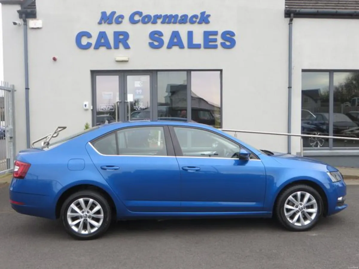 Skoda Octavia Ambition 1.0tsi 115HP 4DR - Image 2
