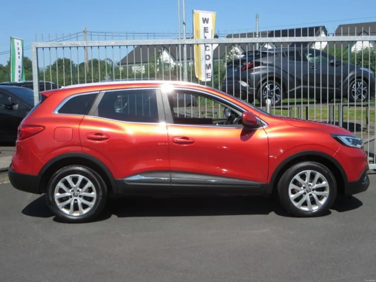 Renault Kadjar DYNAMIQUE NAV 1.2 TCE PETROL - Image 4