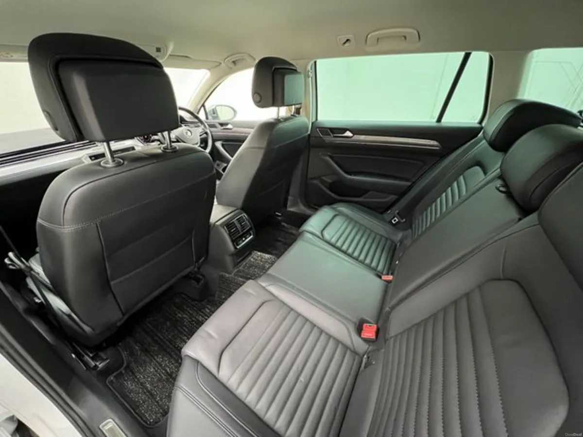 Volkswagen Passat ALLTRACK TDI 4MOTION ADVANCE Aut - Image 6