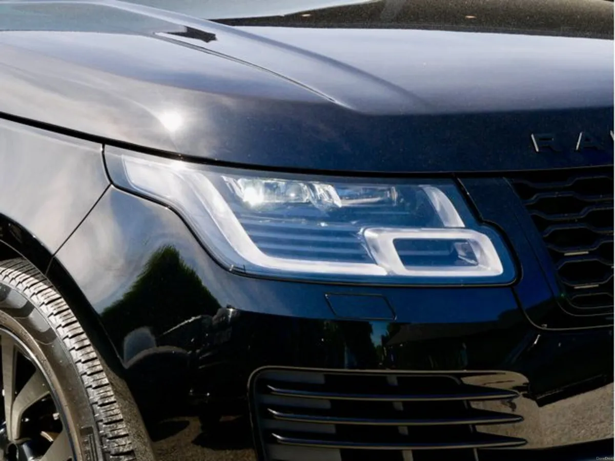 Land Rover Range Rover VOGUE P400E, AIR SUSPENSION - Image 6