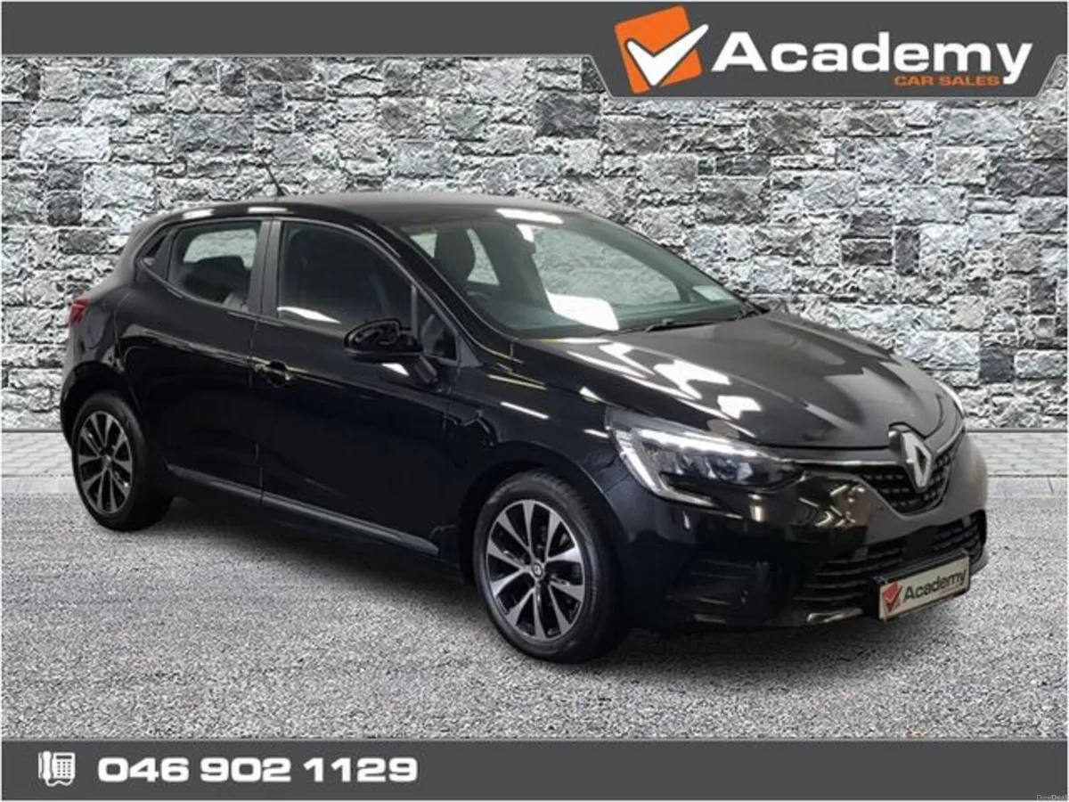 Renault Clio Equilibre**ACADEMY APPROVED** - Image 1